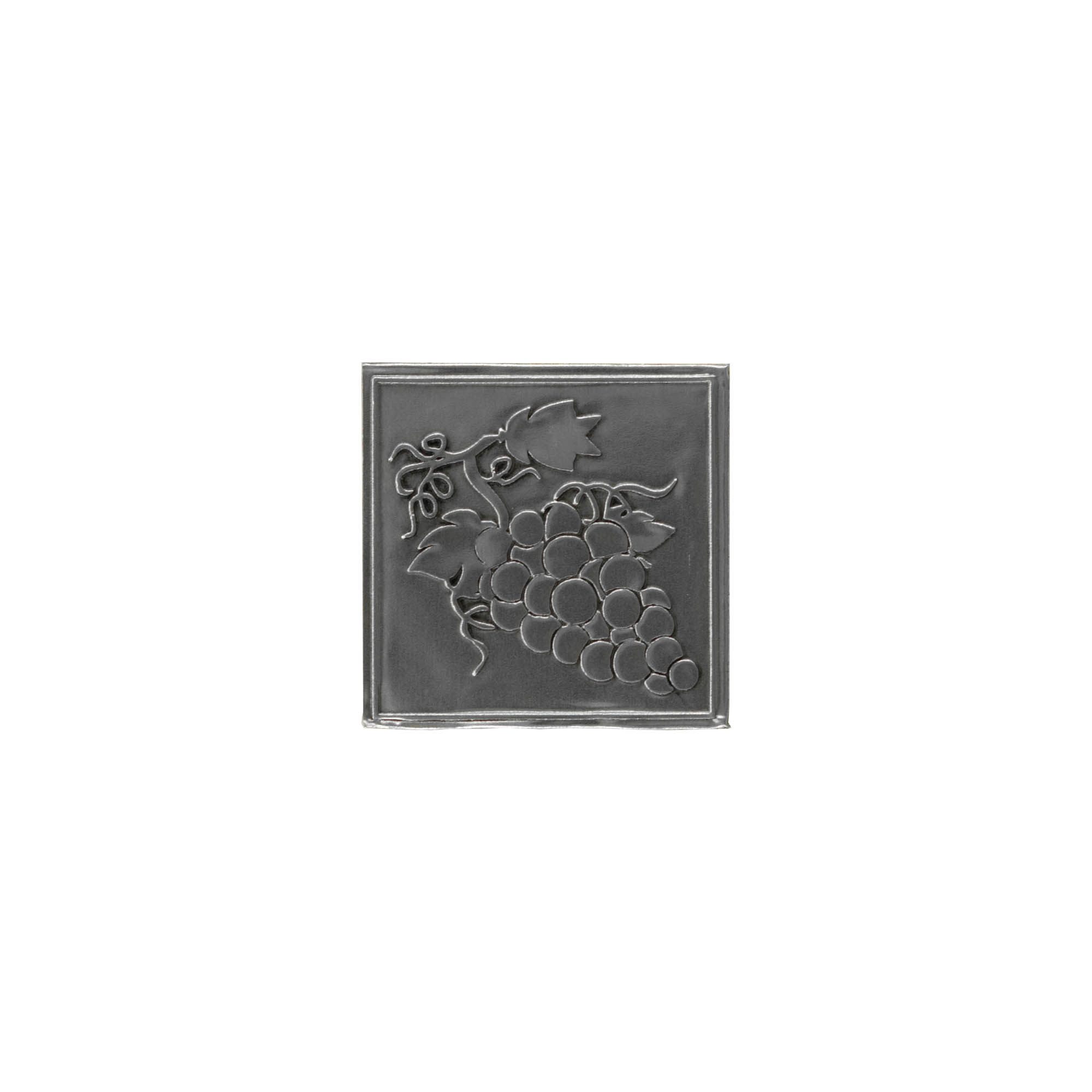 Švino etiketė „Vynuogė“, kvadratinė, metalinė, sidabrinė Švino etiketė „Vynuogė“, kvadratinė, metalinė, sidabrinė
